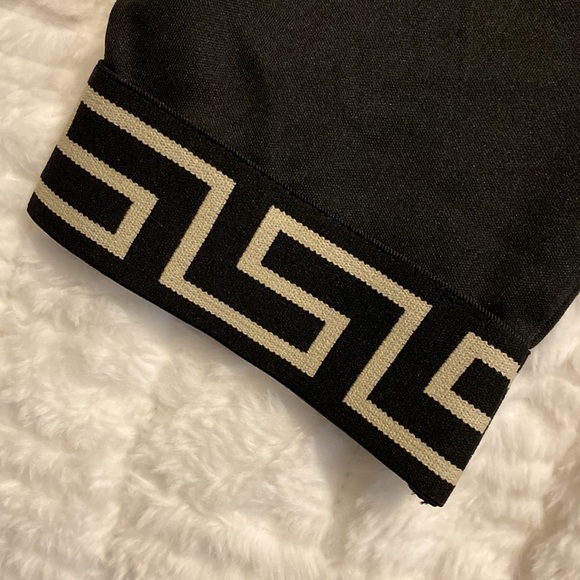 Jumpsuit - Picture 3 of 4